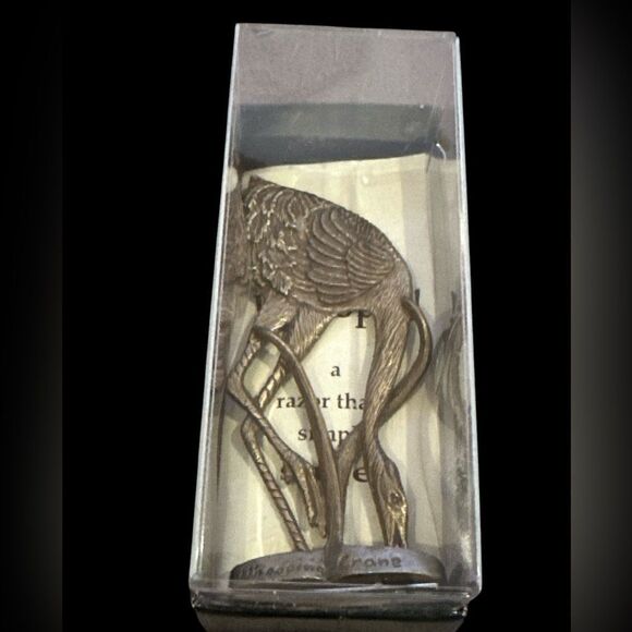 Vintage NIB C.A. Daniel’s -Cintika collectible silver Whooping Crane razor - Picture 8 of 8